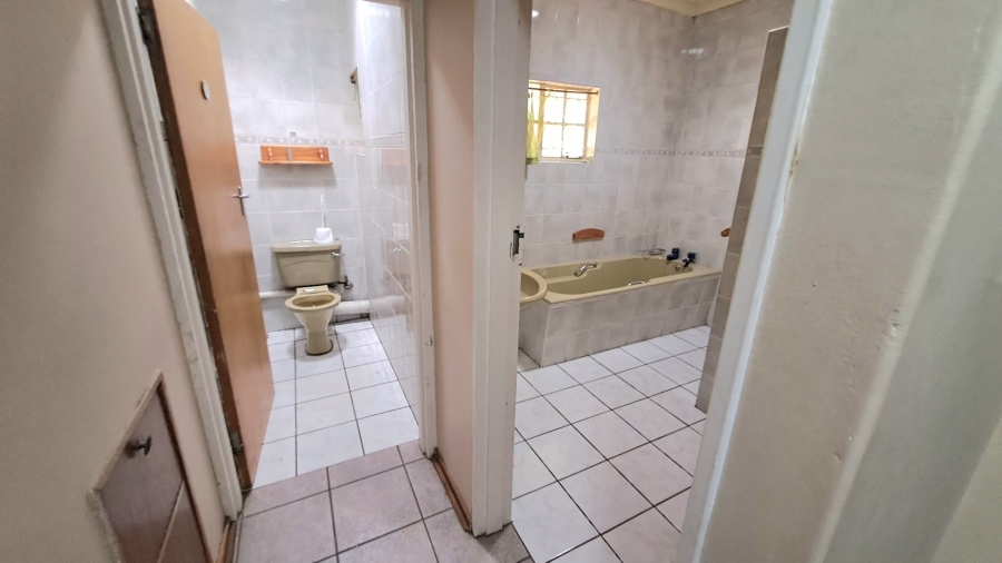 10 Bedroom Property for Sale in Universitas Free State